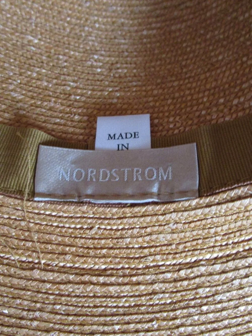 extra wide brim straw sun hat